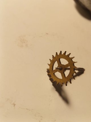 Rueda escape reloj 400 días