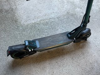 Patinete Eléctrico Cecotec Bongo Y65