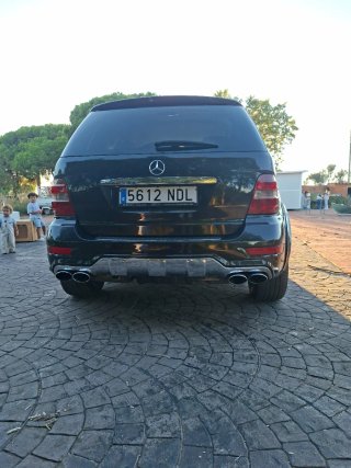 Mercedes-Benz ML 280 CDI — Pack AMG — Equipación c