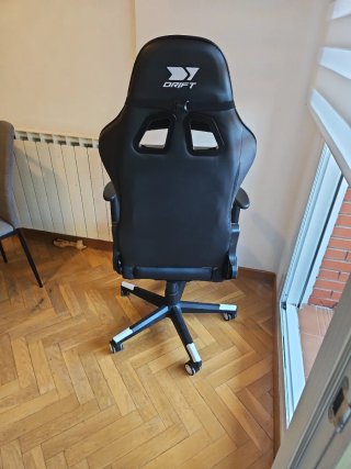 Silla Gamer Drift Negra y Blanca