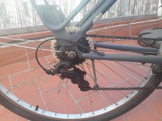 Bicicleta de paseo azul para adulto