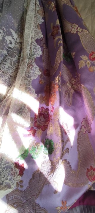 Traje de Fallera Niña Morado Floral