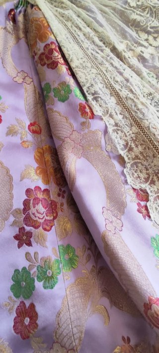Traje de Fallera Niña Morado Floral