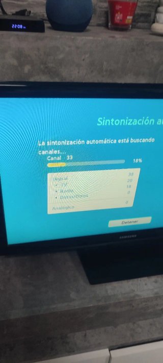 Televisor Samsung 24" Con TDT,HDMI,USB