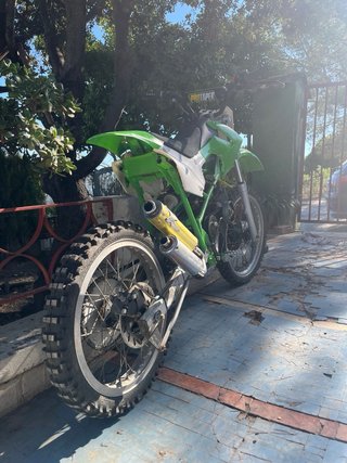Derbi Variant Verde y Blanca