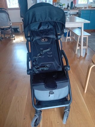 Carrito Kinderkraft Apino Negro
