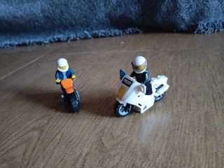 Lego Figuras y Vehículos