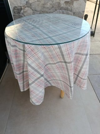 Mesa camilla redonda cristal y tela