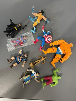 Figuras de Acción Superhéroes y otros