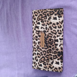 Tres Paleta de sombras de ojos 20€