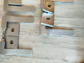 Manivelas para puertas