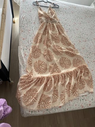 Vestido largo estampado beige y marrón