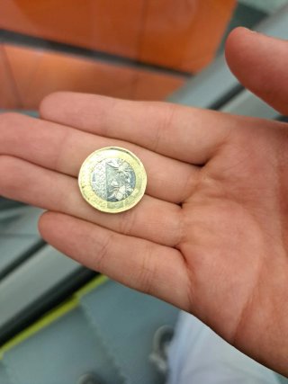Moneda Reino Unido