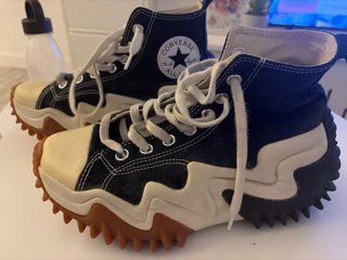 Converse Run Star Hike negras y beige