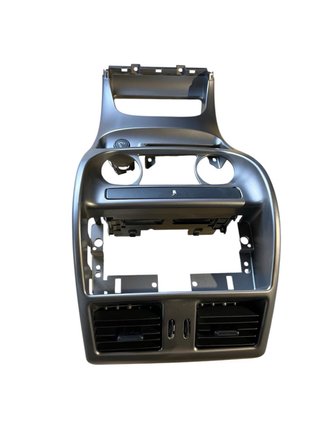 Consola Central Gris Nissan Terrano 2