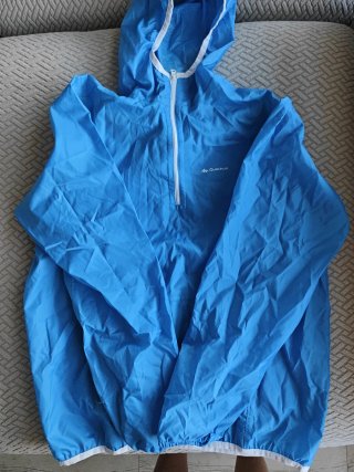 Chaqueta impermeable Quechua azul