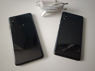 2 Xiaomi Mi Mix 2S + Cargador