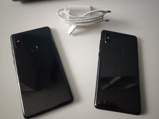 2 Xiaomi Mi Mix 2S + Cargador