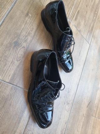 Zapatos de vestir Ángel Infantes negro charol T.42