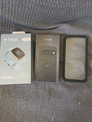 Google Pixel 11 Pro + Fitbit Sense 2