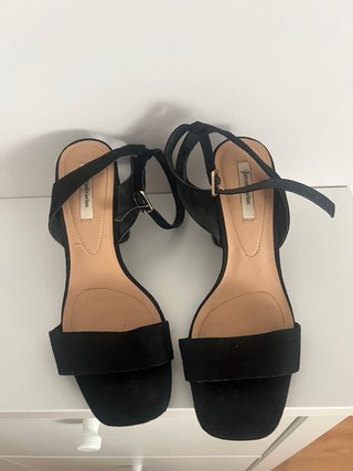 Sandalias Stradivarius Negras Talla 37