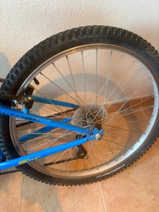 Bicicleta azul 24 marca Leader(solo  Guadalajara)