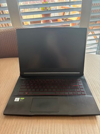 Portátil MSI GF63 Thin 10SCSR