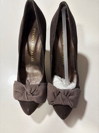 Zapatos de ante marrón Pedro Miralles