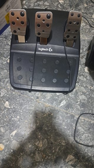 Volante Logitech PS4/PS5