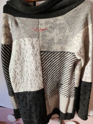 Cárdigan Desigual XL Gris y Blanco