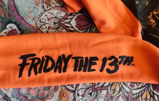 Sudadera Hombre Viernes 13 Naranja