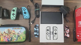 Nintendo Switch OLED Blanca + Accesorios