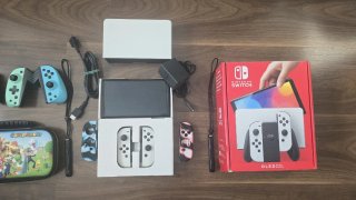 Nintendo Switch OLED Blanca + Accesorios