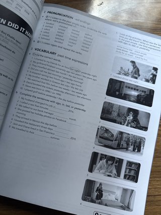 English File A1-A2 Elementary With Online Pract...