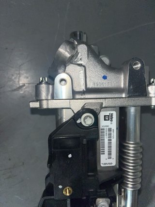 Opel Astra K Refrigerador de la EGR V29096617