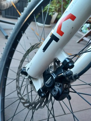 Bicicleta Eléctrica BH Easymotion 26