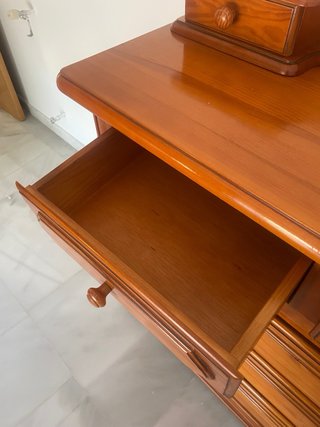Cómoda provenzal de madera