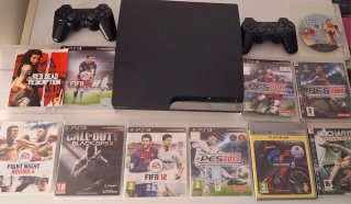 Consola PlayStation 3 Negra + 8 Juegos