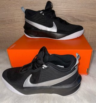 Zapatillas Nike Baloncesto hustle d10
