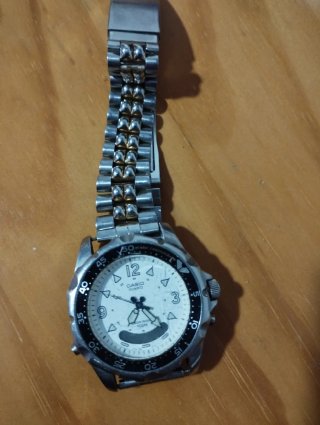 Reloj Casio Quartz Chronograph