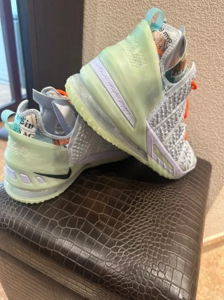 Nike Zapatillas Baloncesto LeBron XVIII