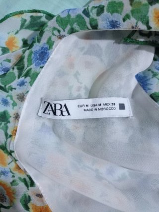 Vestido largo con vuelos
