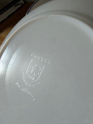 Vajilla Arcopal Blanca con Filo Azul Años 80