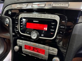 Ford S-MAX 2011