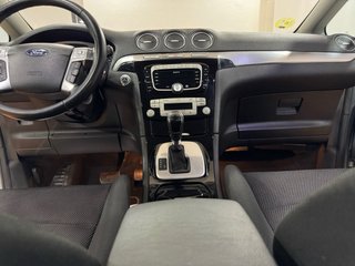 Ford S-MAX 2011