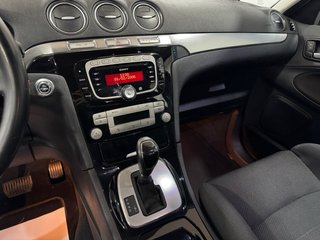 Ford S-MAX 2011