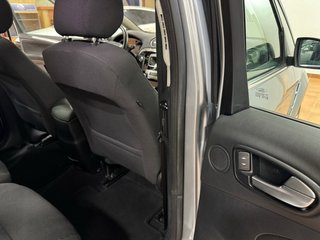 Ford S-MAX 2011
