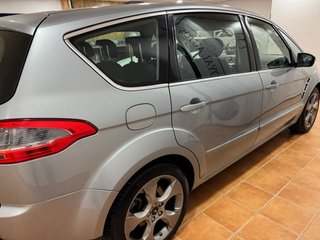 Ford S-MAX 2011