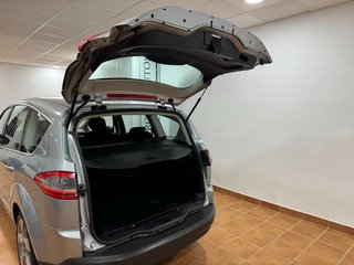 Ford S-MAX 2011