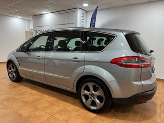 Ford S-MAX 2011